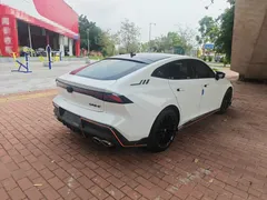 2022 Changan UNI-V 1.5T Sport, белый — фото 8