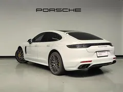 2023 Porsche Panamera Turbo S 4.0T, белый — фото 2