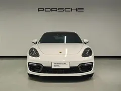 2023 Porsche Panamera Turbo S 4.0T, белый — фото 3