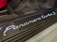 2023 Porsche Panamera Turbo S 4.0T, белый — фото 14
