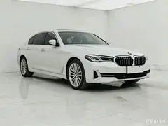 2022 BMW 5 Series 5 530Li, белый — фото 3