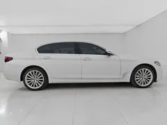 2022 BMW 5 Series 5 530Li, белый — фото 7