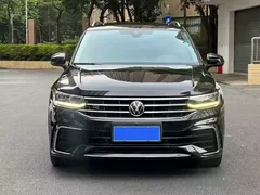 2022 Volkswagen Tiguan L 330TSI AT 2WD Comfort, чёрный — фото 2