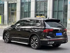 2022 Volkswagen Tiguan L 330TSI AT 2WD Comfort, чёрный — фото 6