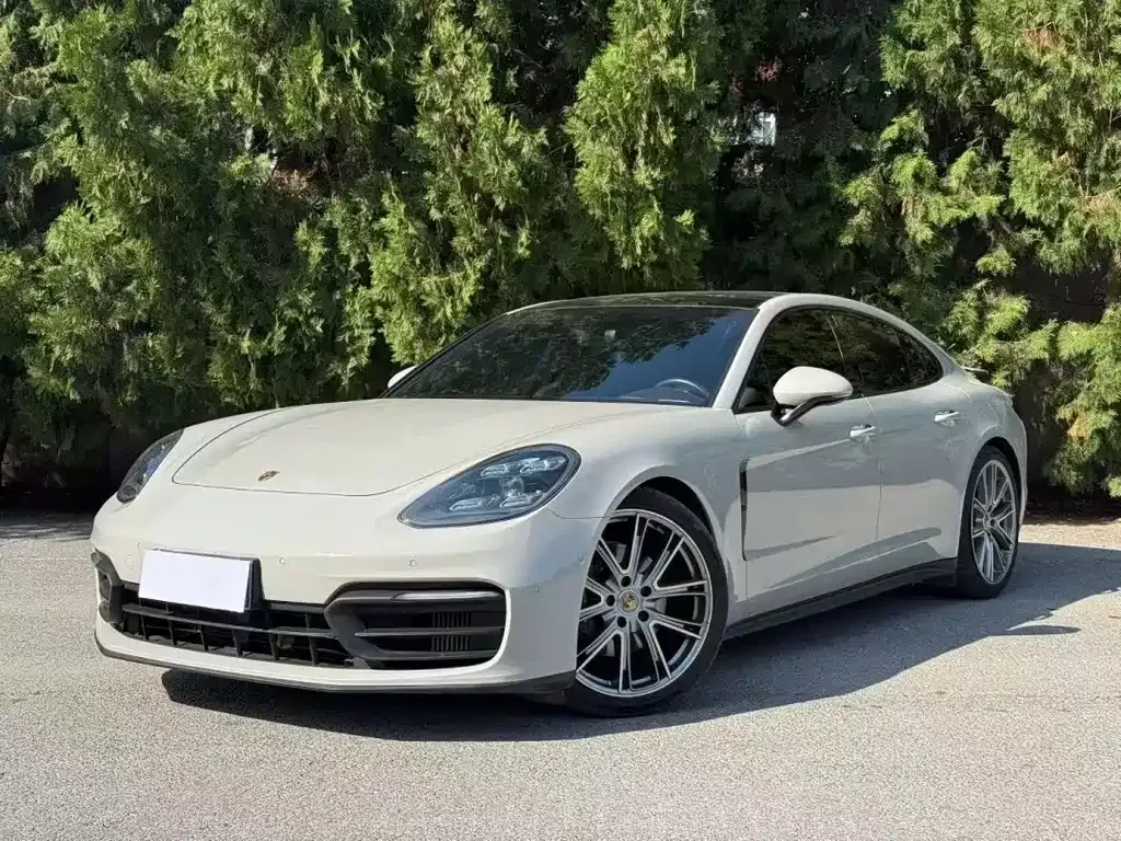 2022 Porsche Panamera 2.9T