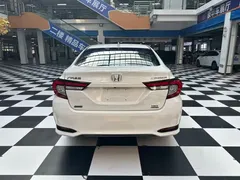 2022 Honda Crider 180Turbo CVT Luxury, белый — фото 15