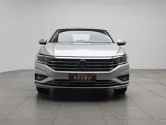 2021 Volkswagen Sagitar 200TSI DSG — фото 3