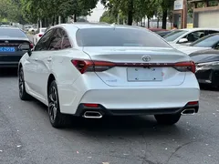2022 Toyota Avalon 2.0L Base, белый — фото 7