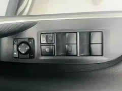 2022 Toyota RAV4 2.0L CVT 2WD Plus, белый — фото 12