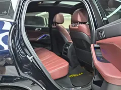 2021 BMW X6 M, чёрный — фото 13