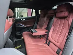 2021 BMW X6 M, чёрный — фото 30
