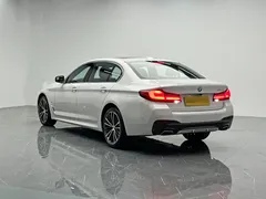 2023 BMW 5 Series 5 530Li M, белый — фото 4