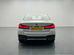 2023 BMW 5 Series 5 530Li M, белый — фото 5
