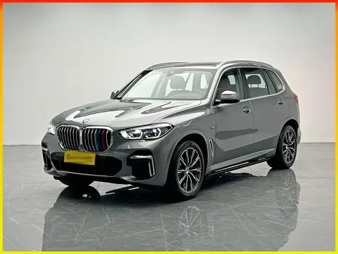 2022 BMW X5 30Li M