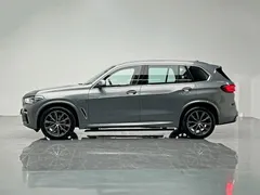 2022 BMW X5 30Li M — фото 3