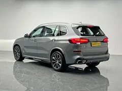 2022 BMW X5 30Li M — фото 4