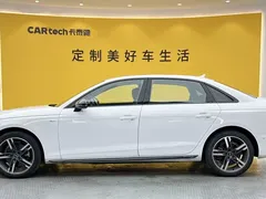 2023 Audi A4L 40 TFSI, белый — фото 7