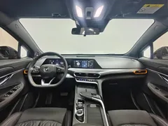 2022 Changan UNI-T 1.5T Premium — фото 8