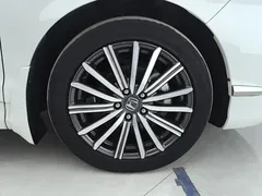2022 Honda Elysion 2.0L e:HEV Luxury, белый — фото 6