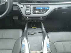 2022 Honda Elysion 2.0L e:HEV Luxury, белый — фото 16