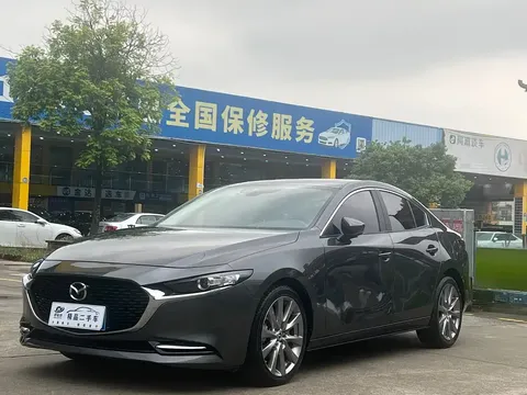 2021 Mazda 3 2.0L AT