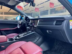 2022 Porsche Macan 2.0T, синий — фото 24