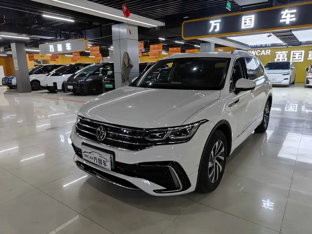 2022 Volkswagen Tiguan L 430PHEV PHEV Flagship