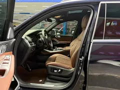 2021 BMW X7 xDrive40i M, чёрный — фото 6