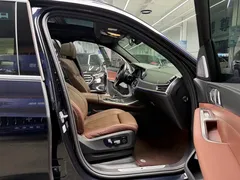 2021 BMW X7 xDrive40i M, чёрный — фото 14