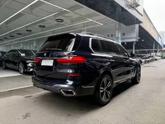 2021 BMW X7 xDrive40i M, чёрный — фото 22