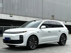 2025 Li Auto L6 Pro, белый — фото 1