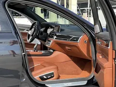 2019 BMW 7 Series 7 M760Li xDrive V12, чёрный — фото 7