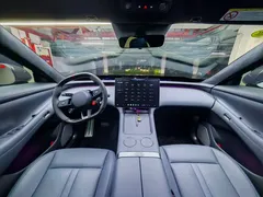2025 Xiaomi YU7 4WD Max, белый — фото 12