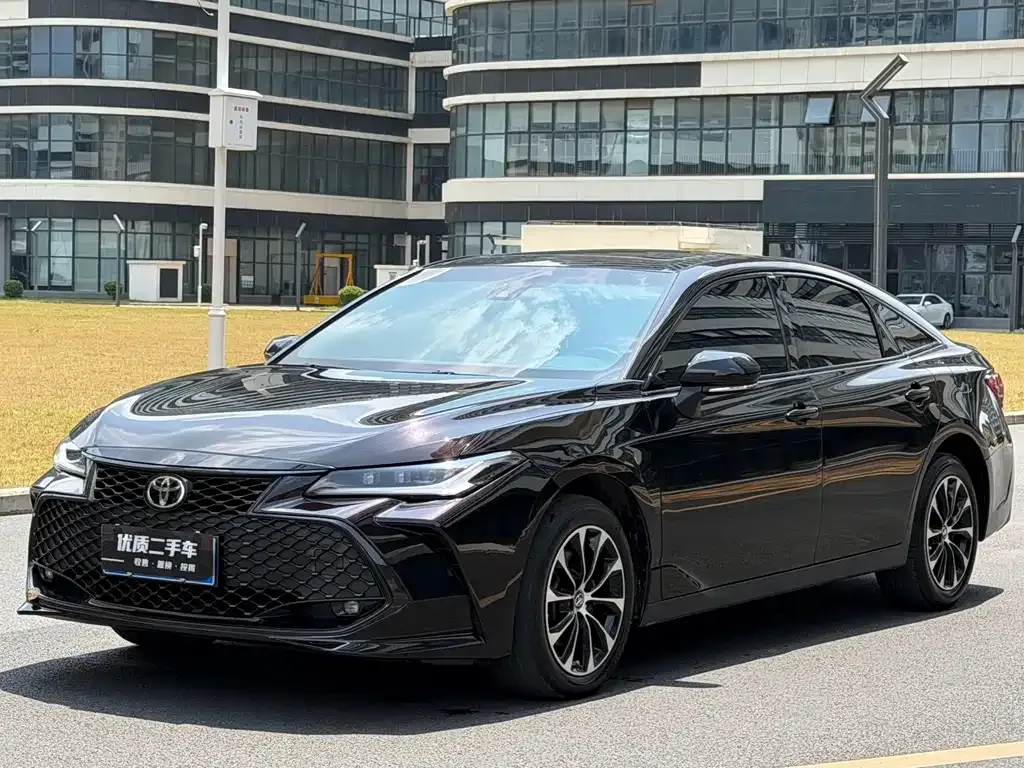 2023 Toyota Avalon 2.5L Luxury