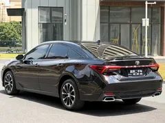 2023 Toyota Avalon 2.5L Luxury, чёрный — фото 4