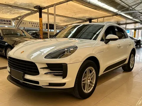 2021 Porsche Macan 2.0T