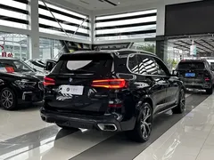 2022 BMW X5 40Li M Sport Package, чёрный — фото 14