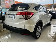 2020 Honda Vezel 1.5L CVT Elite, белый — фото 10