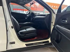 2020 Honda Vezel 1.5L CVT Elite, белый — фото 13