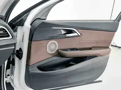 2021 BMW 1 Series 1 125i M, белый — фото 13