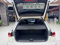 2023 Audi A3 Sportback 35 TFSI, белый — фото 8
