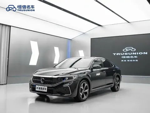 2024 Volkswagen Passat 380TSI Elite