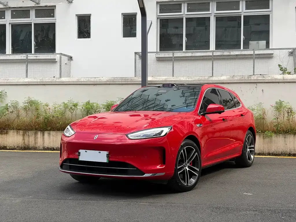 2025 Aito M5