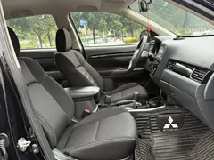 2021 Mitsubishi Outlander 2.0L 2WD 5, чёрный — фото 21