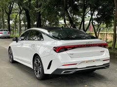 2021 Kia K5 270T CVVD, белый — фото 17