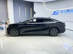 2025 BYD Han L 200KM, чёрный — фото 3