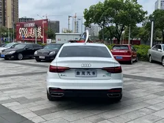 2022 Audi A4L 40 TFSI, белый — фото 4