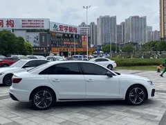 2022 Audi A4L 40 TFSI, белый — фото 5
