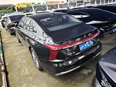 2024 Hongqi H5 1.5T DCT, чёрный — фото 13