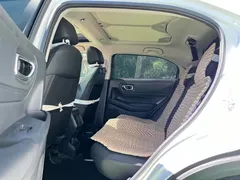 2023 Honda Vezel 1.5L CVT Pioneer, белый — фото 13